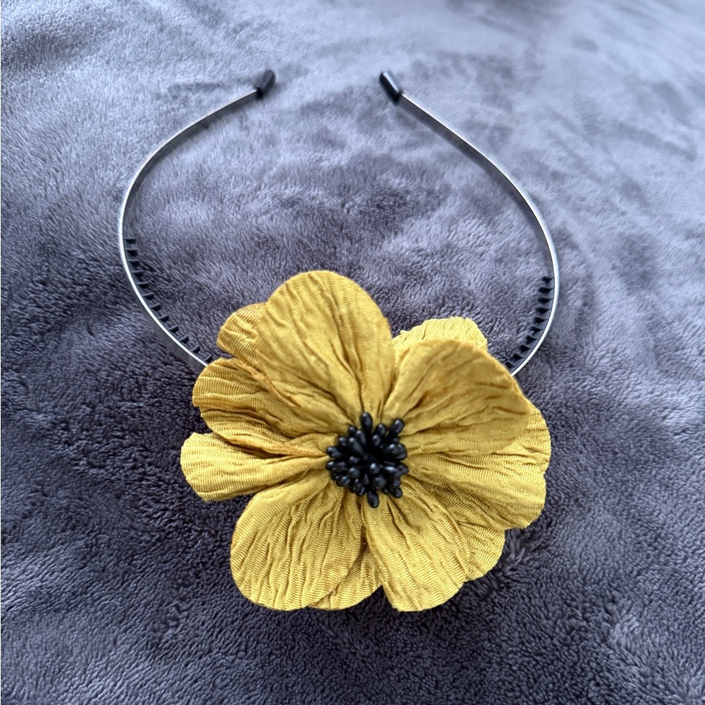 Handmade Yellow Flower Headband – Unique Hair Accessory